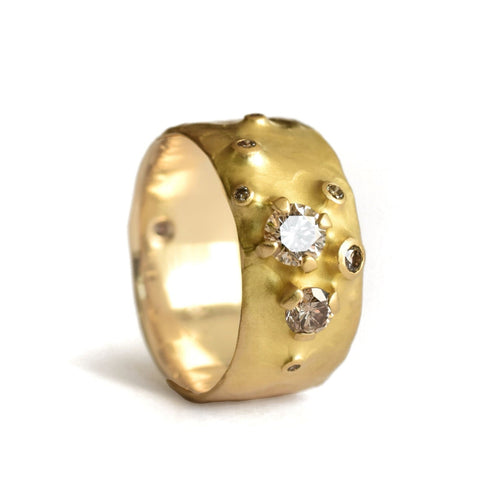 9mm Wide Band with Champagne Diamonds