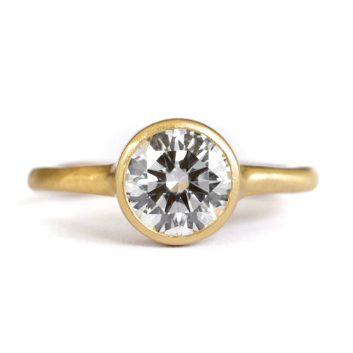 Organic Diamond Solitaire