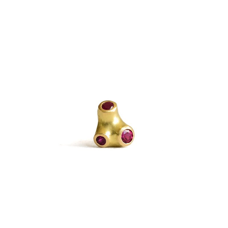 Single Ruby Barnacle Stud Earring (A)