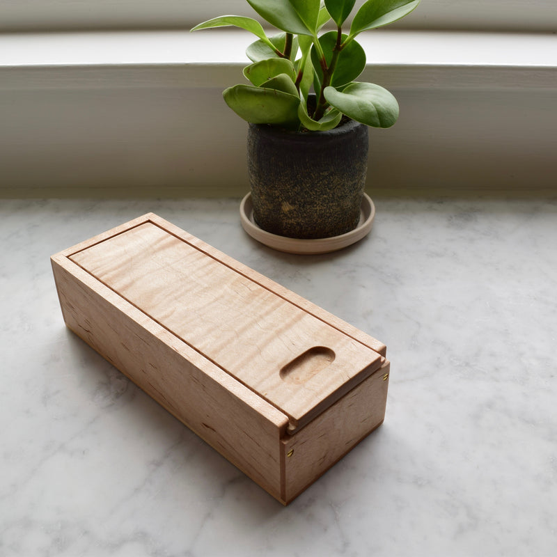 Handcrafted one of a kind modern jewelry box by Ninos Studio