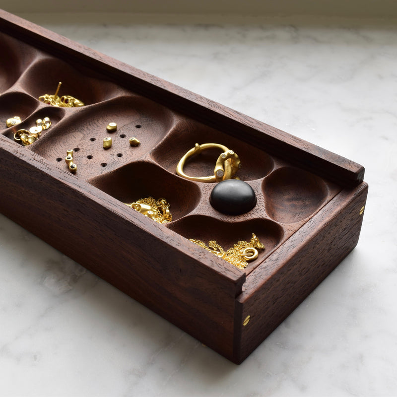 Handcrafted one of a kind modern jewelry box by Ninos Studio