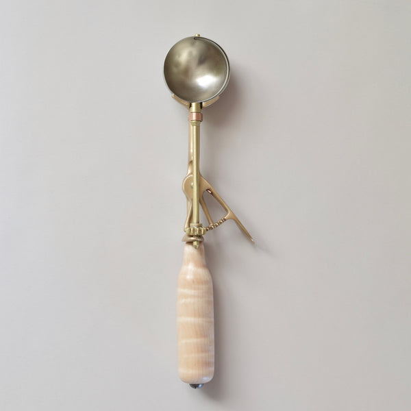 Vintage Style Ice Cream Scoop