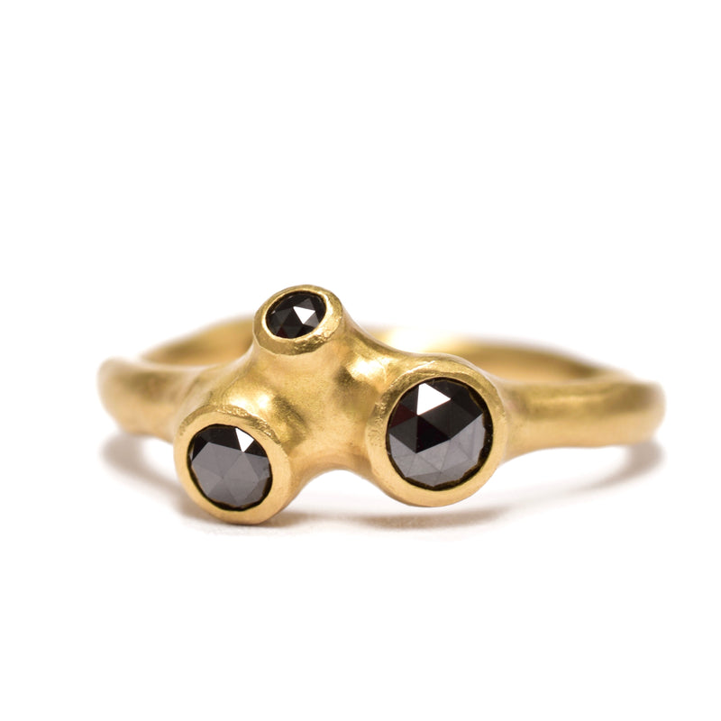 Black Diamond Barnacle Ring