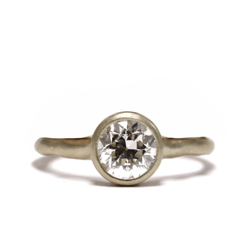 Ninos Studio Bespoke Engagement Rings - Organic Band Solitaire