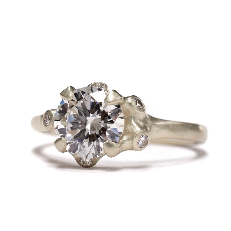 Ninos Studio Bespoke Engagement Rings - Prong Set with Organic Clusters